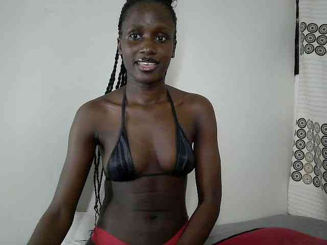 Modelo: cutemona