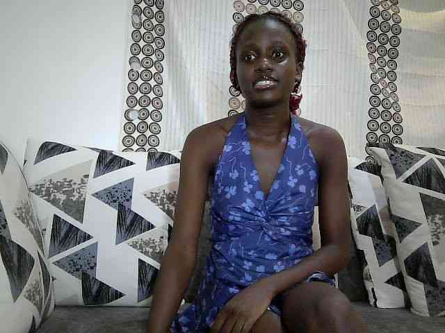 cutemona webcam