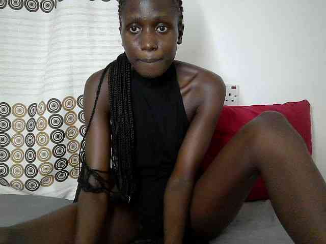 Modelo: cutemona