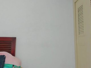 sweetafrican-squirt's Live Webcam