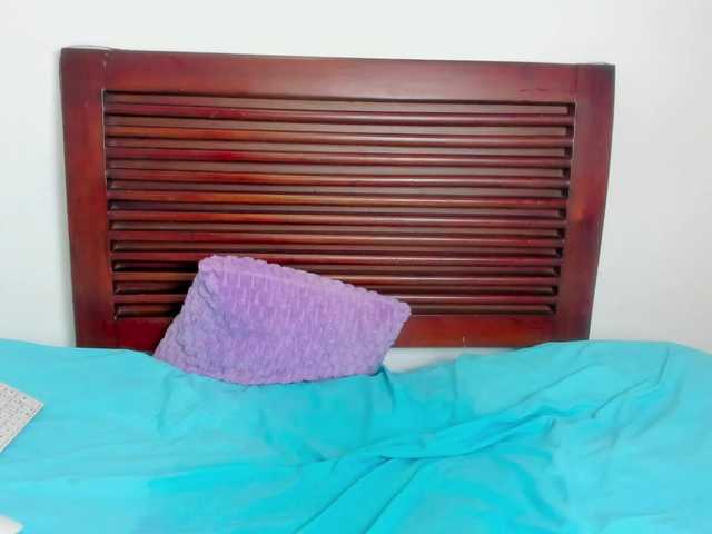 sweetafrican-squirt live cam on BongaCams