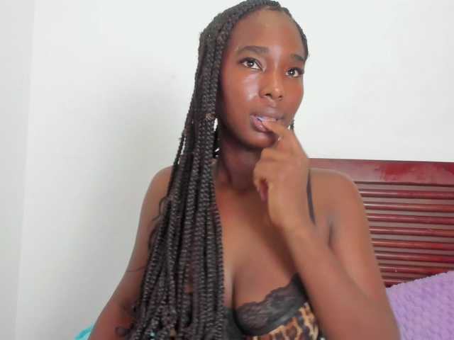 sweetafrican-squirt live cam on BongaCams