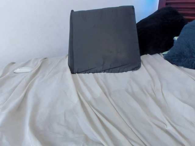 sweetafrican-squirt live cam on BongaCams