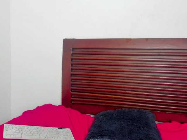 sweetafrican-squirt live cam on BongaCams