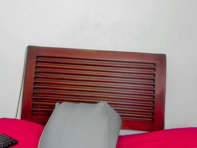 sweetafrican-squirt live cam on BongaCams