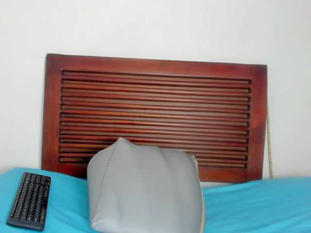 sweetafrican-squirt live cam on BongaCams