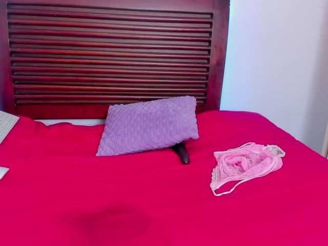 sweetafrican-squirt live cam on BongaCams
