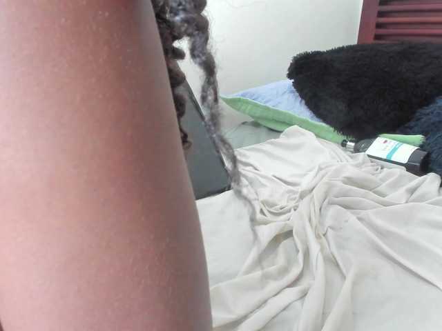 sweetafrican-squirt live cam on BongaCams