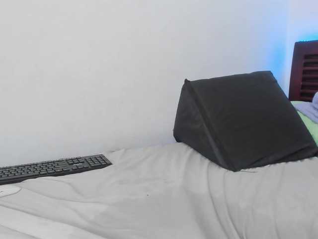 sweetafrican-squirt live cam on BongaCams