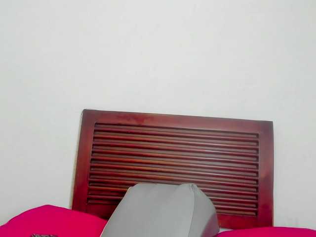 sweetafrican-squirt live cam on BongaCams