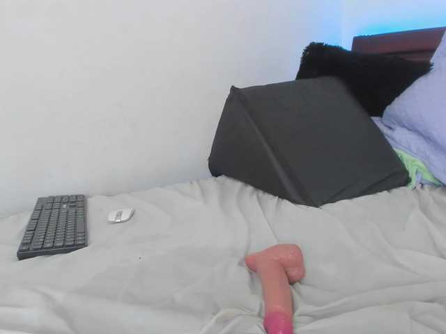 sweetafrican-squirt live cam on BongaCams