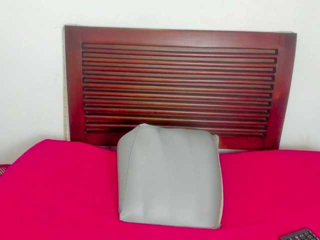 sweetafrican-squirt live cam on BongaCams