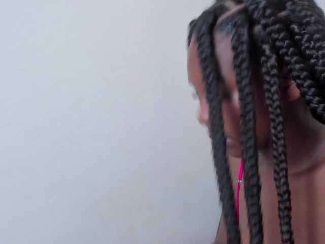 sweetafrican-squirt live cam on BongaCams
