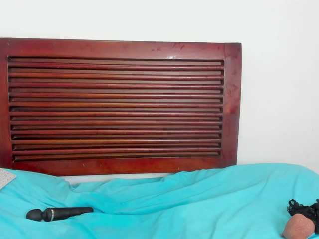 sweetafrican-squirt live cam on BongaCams