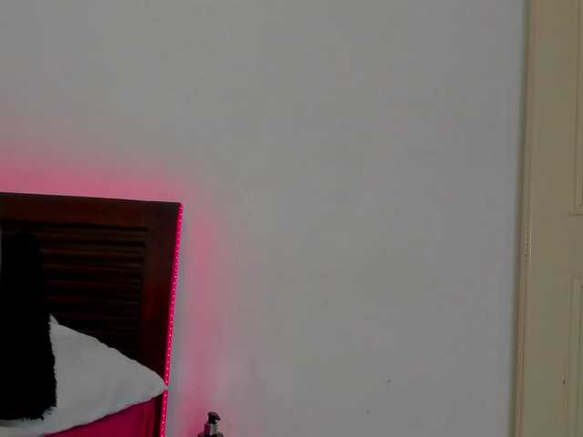 sweetafrican-squirt live cam on BongaCams
