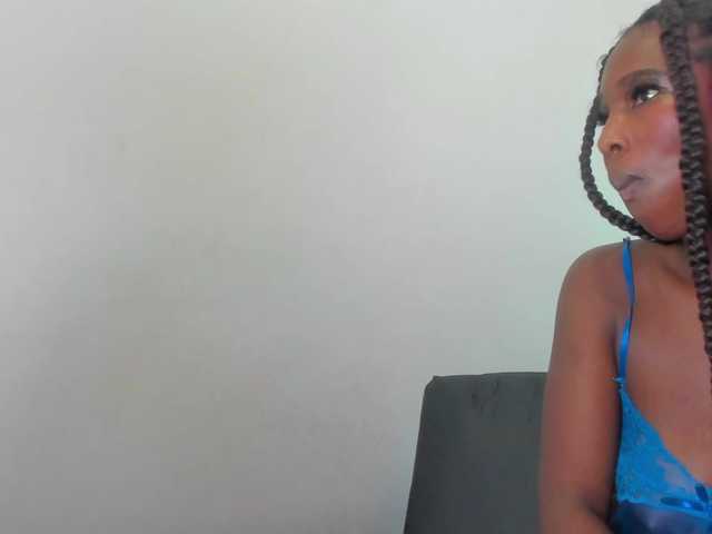 sweetafrican-squirt live cam on BongaCams
