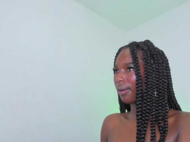 sweetafrican-squirt live cam on BongaCams