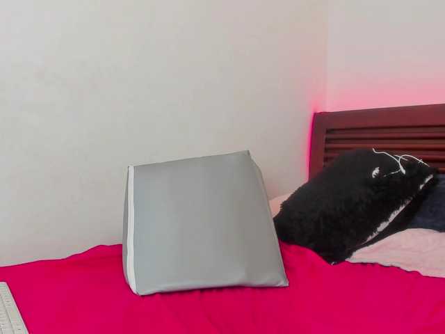 sweetafrican-squirt live cam on BongaCams