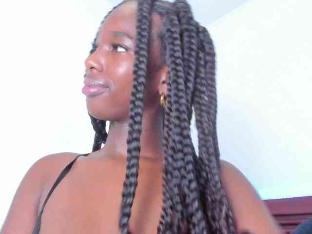 Modelo: sweetafrican-squirt