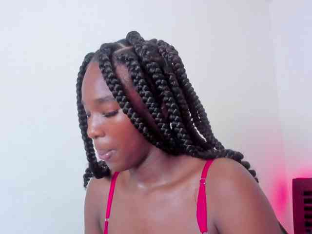 sweetafrican-squirt webcam