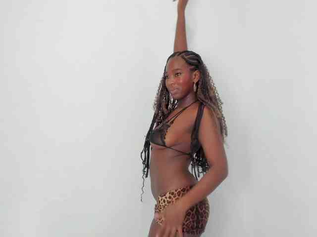 sweetafrican-squirt webcam