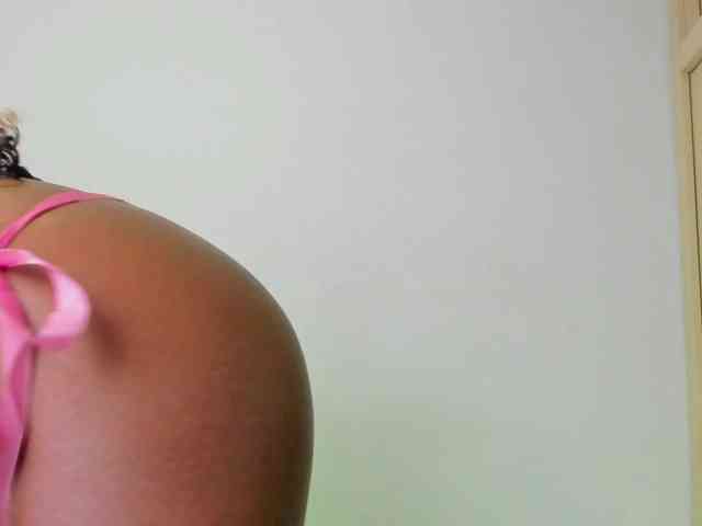 sweetafrican-squirt webcam
