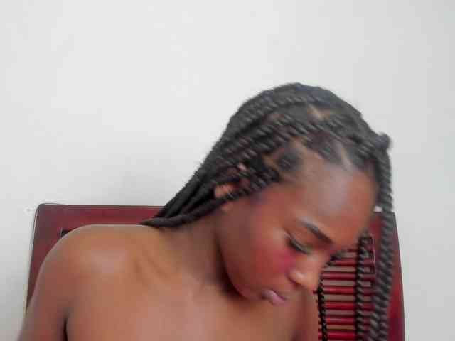 sweetafrican-squirt webcam