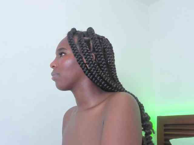 sweetafrican-squirt webcam