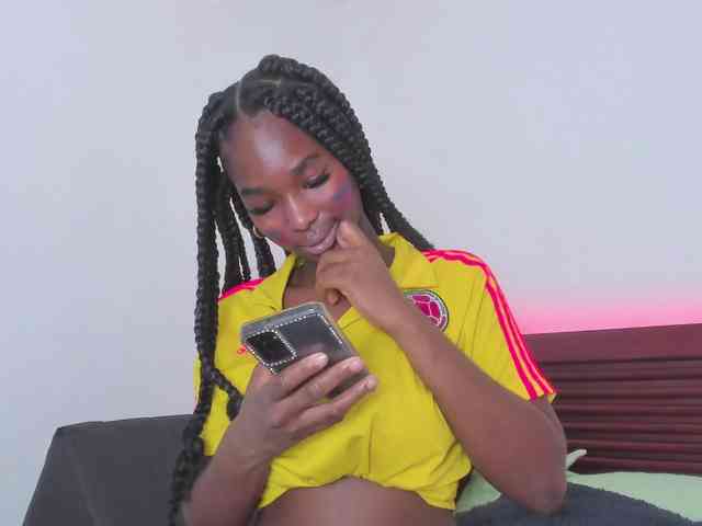 sweetafrican-squirt webcam