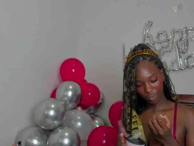 sweetafrican-squirt webcam