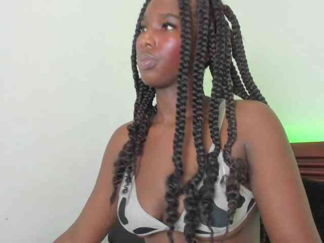 sweetafrican-squirt webcam