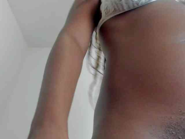 sweetafrican-squirt webcam