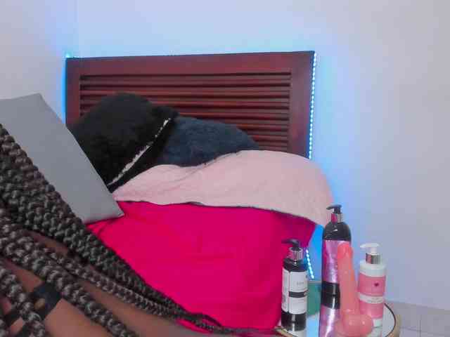sweetafrican-squirt webcam