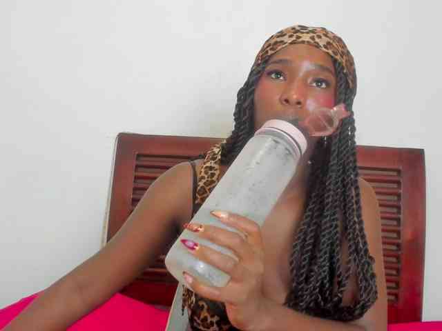 sweetafrican-squirt webcam