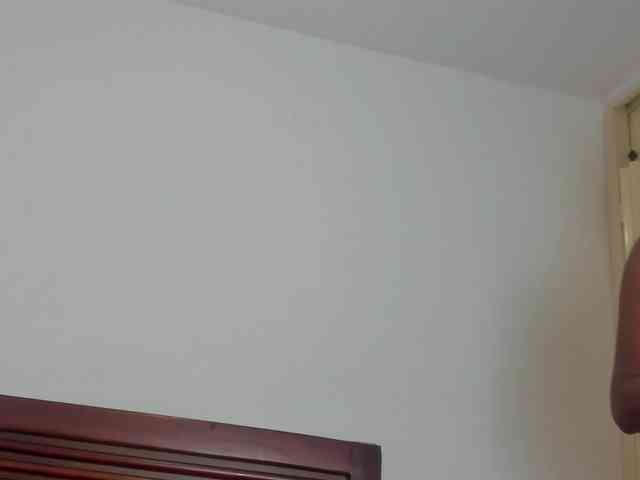 sweetafrican-squirt's live room
