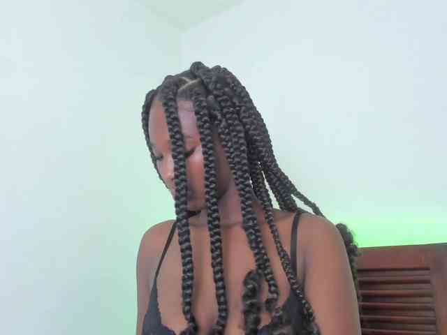 sweetafrican-squirt webcam