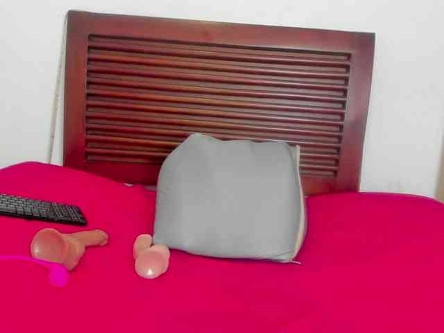 sweetafrican-squirt webcam