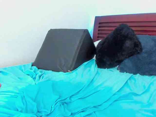 sweetafrican-squirt webcam