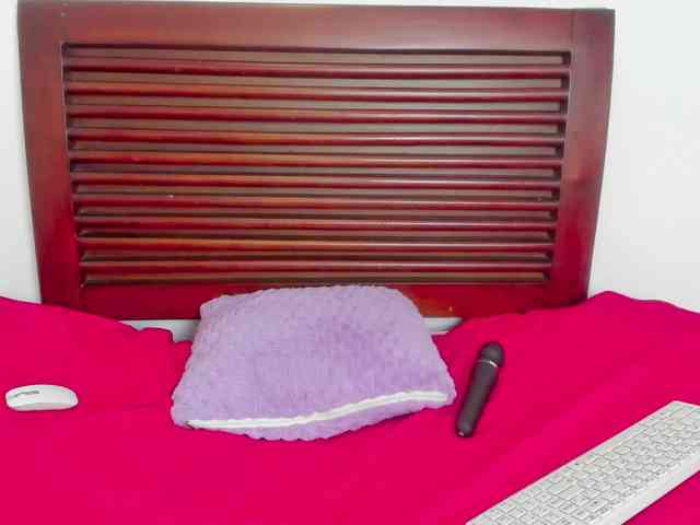 sweetafrican-squirt webcam