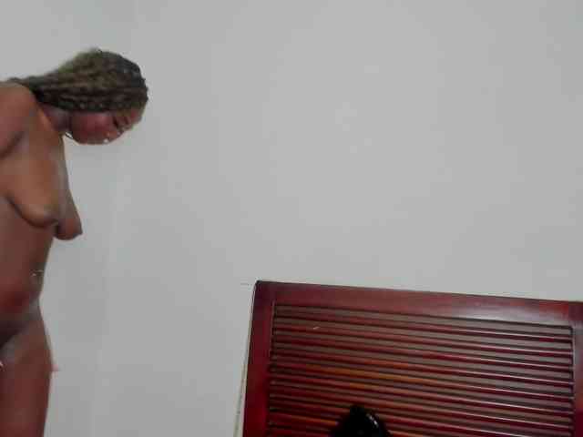 sweetafrican-squirt webcam