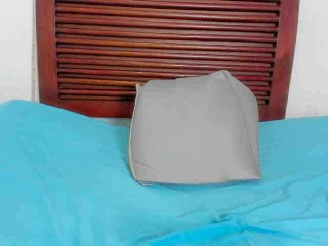sweetafrican-squirt webcam