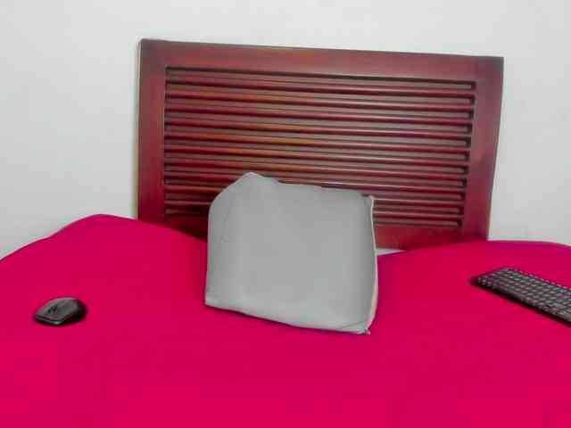 sweetafrican-squirt webcam