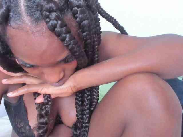 sweetafrican-squirt webcam