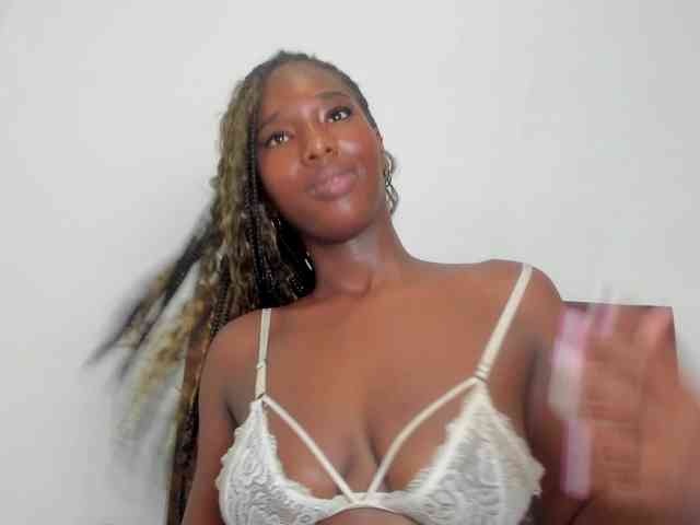 sweetafrican-squirt webcam