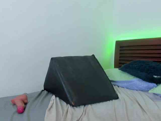 sweetafrican-squirt webcam