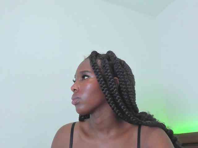 sweetafrican-squirt webcam