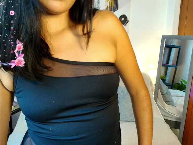 Luna-Ferrer live cam on BongaCams