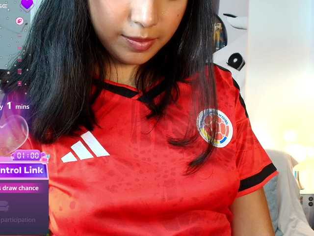 Luna-Ferrer live cam on BongaCams