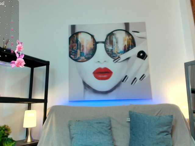 Luna-Ferrer live cam on BongaCams