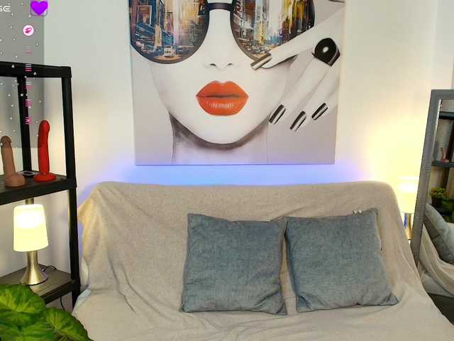 Luna-Ferrer live cam on BongaCams